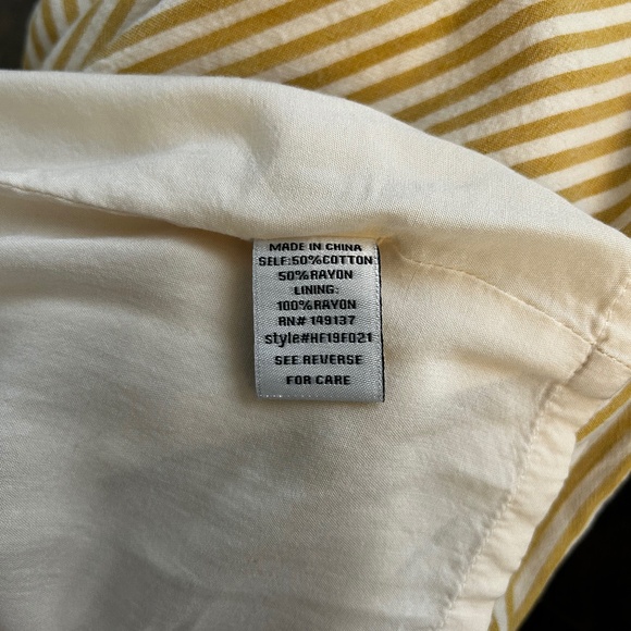 Women’s Yellow Striped Dress Adjustable Spaghetti Straps Belt Pockets Size Large - Picture 4 of 5